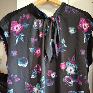 Floral sleeveless blouse